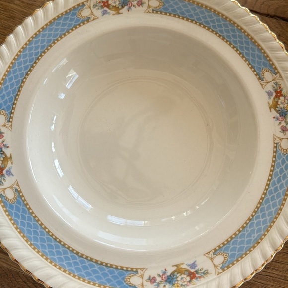 Vintage HTF Johnson Bros. Belvedere bowl, Stamped Old English 8 Inch - Picture 5 of 5